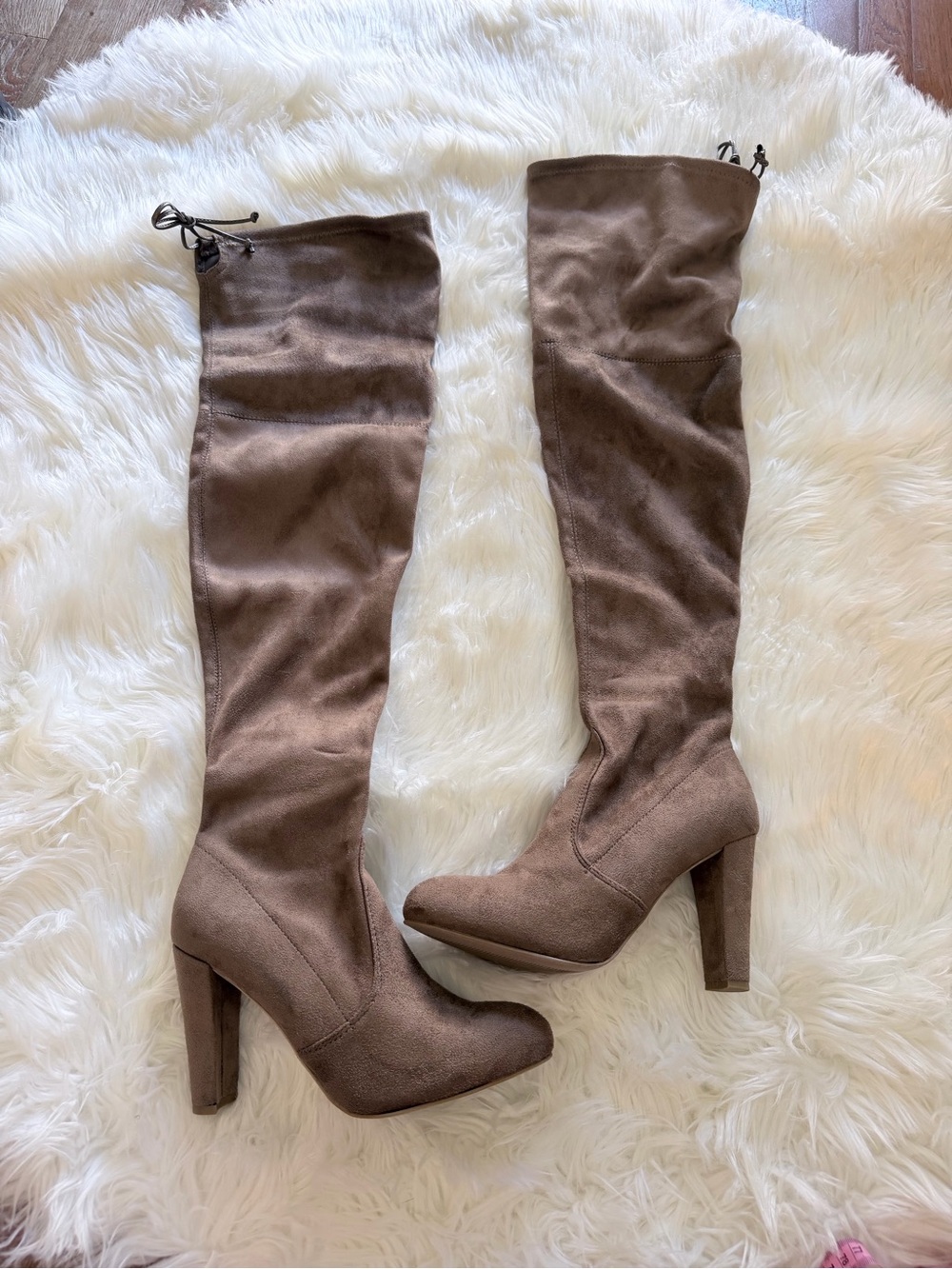 Charlotte Russe Women's Brown Over-the-Knee Suede Block Heel Boots size 8 tan